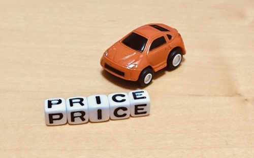 車 乗り出し価格